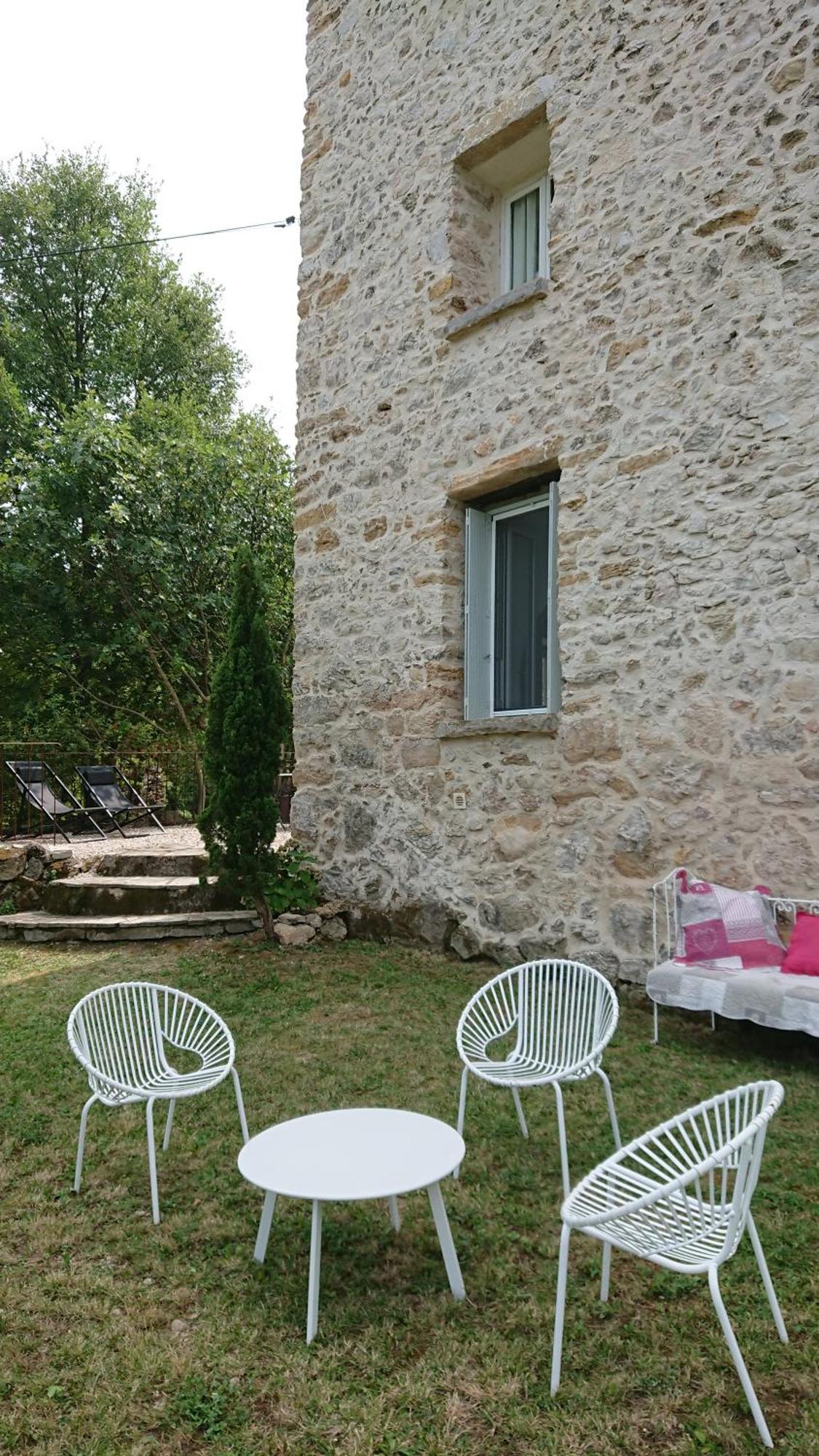 Gite En Cevennes Du Sud, Bergerie Restauree Au Rez De Jardin D'Une Bastide Avec Piscine, Vue Exceptionnelle, Authenticite Et Confort Saint-Laurent-le-Minier Exteriör bild