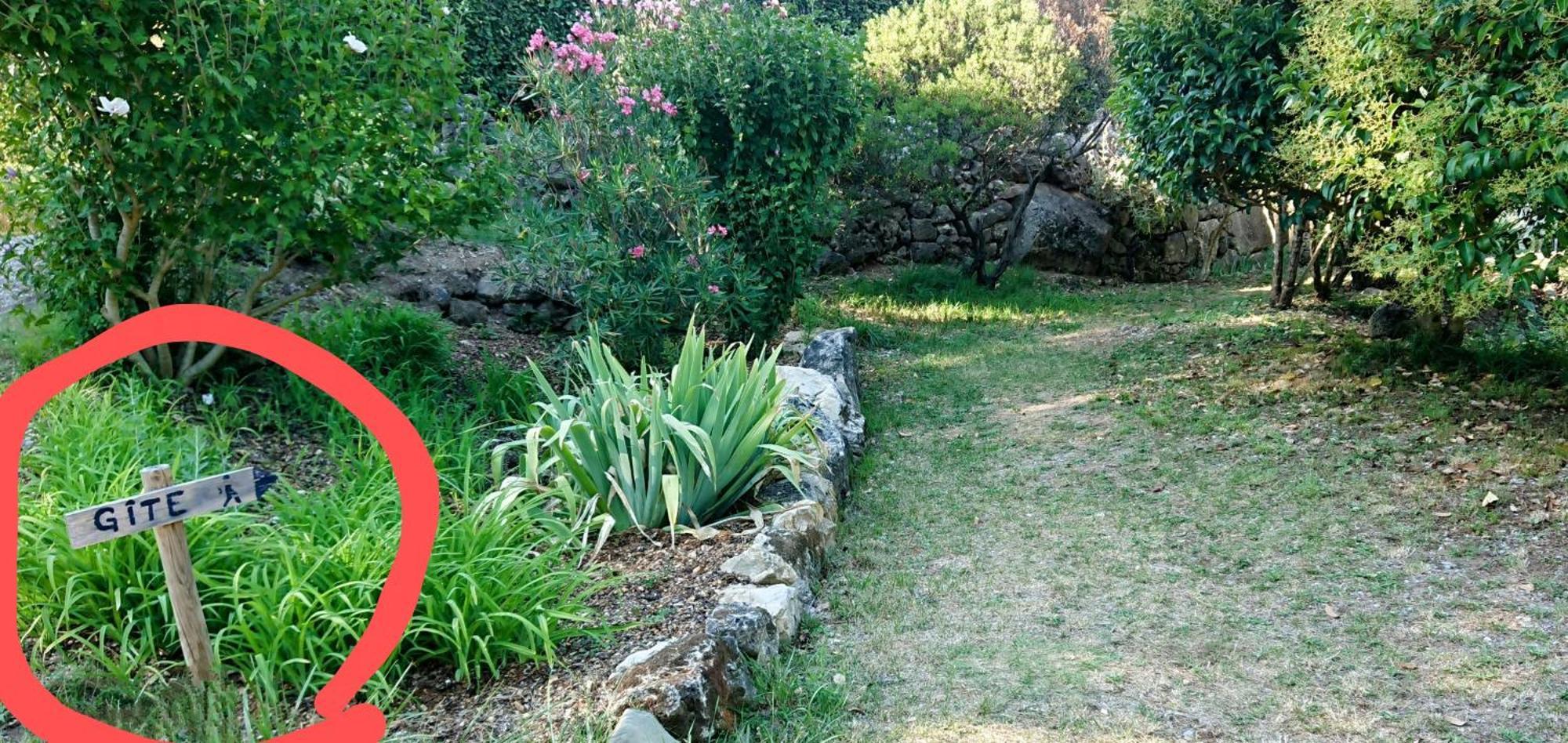 Gite En Cevennes Du Sud, Bergerie Restauree Au Rez De Jardin D'Une Bastide Avec Piscine, Vue Exceptionnelle, Authenticite Et Confort Saint-Laurent-le-Minier Exteriör bild